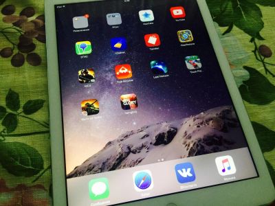 Лот: 6530813. Фото: 1. Apple ipad air 16gb. Планшеты