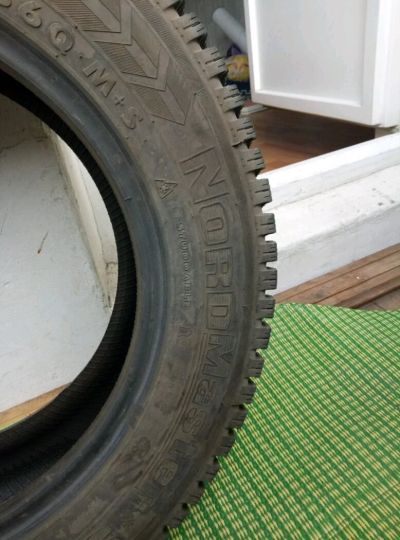 Лот: 9767321. Фото: 1. Шины зимние. Шины