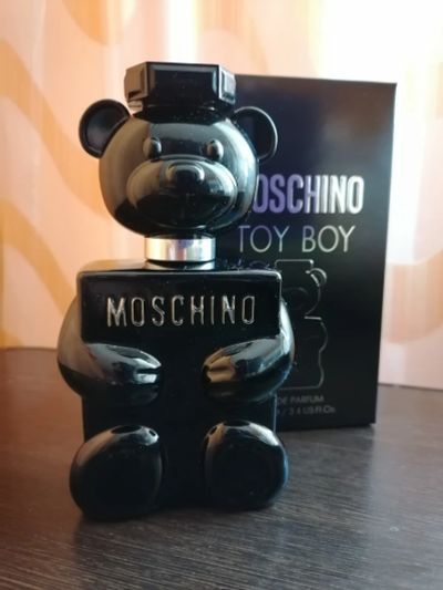 Лот: 23244245. Фото: 1. Парфюмерная вода Moschino Toy... Мужская парфюмерия