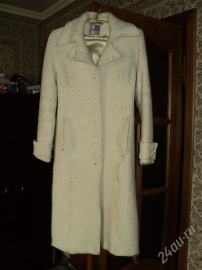 Лот: 915833. Фото: 1. пальто 44. Верхняя одежда