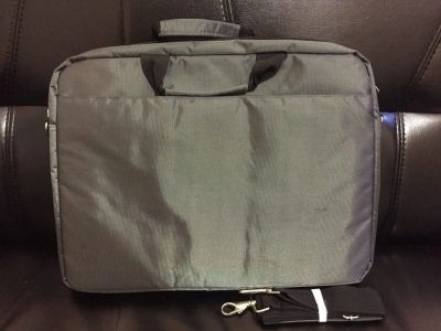 Лот: 12078487. Фото: 1. крутая сумка для ноутбука. Сумки, рюкзаки