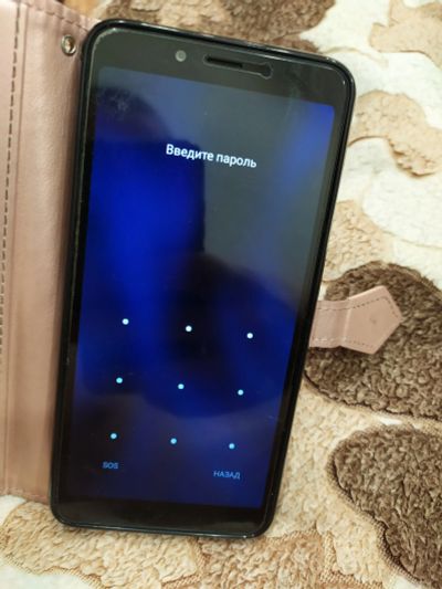 Лот: 15586593. Фото: 1. Xiaomi redmi 6a состояние идеальное... Смартфоны