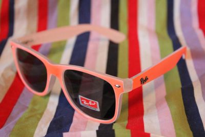 Лот: 4011877. Фото: 1. Очки Ray Ban Оранжевые! Количество... Очки солнцезащитные