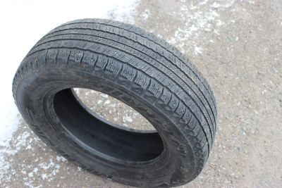 Лот: 12585145. Фото: 1. Шина зимняя Michelin 185 70 14... Шины