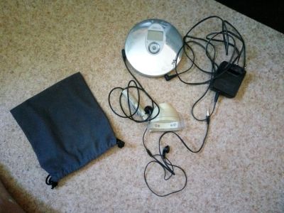 Лот: 8161560. Фото: 1. CD-mp3 плэйер Sony walkman ne800. Плееры