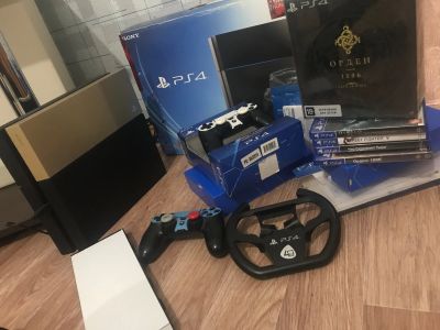 Лот: 15078243. Фото: 1. PlayStation 4. Игровые приставки, консоли