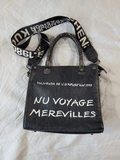 Лот: 25121203. Фото: 1. Сумка женская Nu Voyage Merevilles. Сумки
