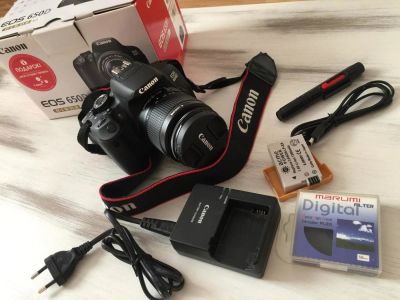 Лот: 9879149. Фото: 1. Фотоаппарат Canon EOS 650D. Цифровые зеркальные