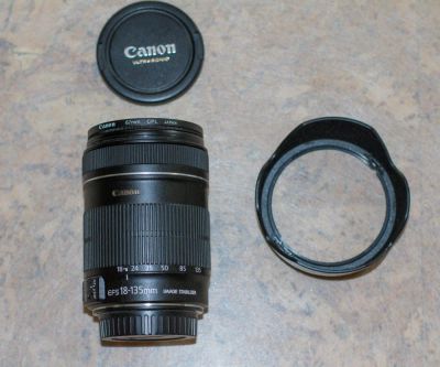 Лот: 3944943. Фото: 1. Объектив CANON EF-S 18-135mm f... Крышки, бленды