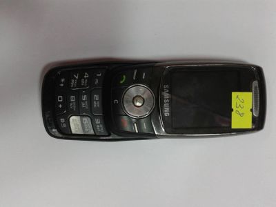 Лот: 6318157. Фото: 1. Сотовый телефон Samsung E740... Кнопочные мобильные телефоны