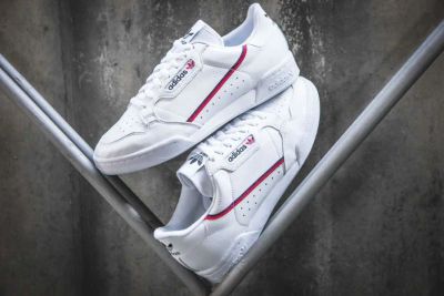 Лот: 12368119. Фото: 1. Adidas Continental 80. Кеды, кроссовки, слипоны