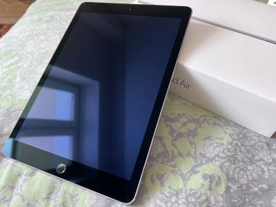 Лот: 18603830. Фото: 1. Apple iPad air 2 64gb space grey. Планшеты