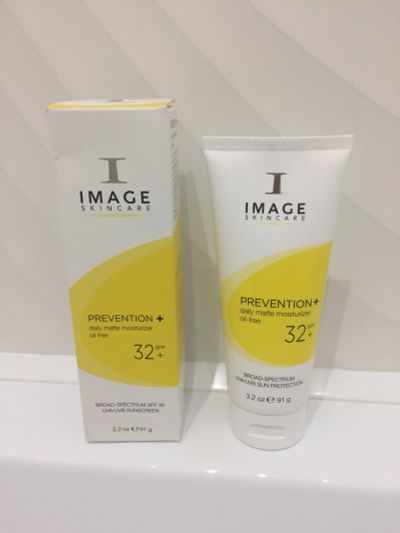 Лот: 11628807. Фото: 1. Prevention+ daily matte moisturizer... Уход за лицом 