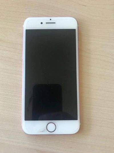 Лот: 11207479. Фото: 1. Apple iphone 7 32 gb. Смартфоны
