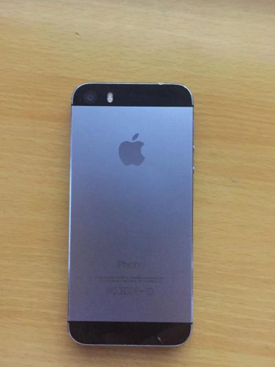 Лот: 7547846. Фото: 1. iphone 5s 32gb Space Gray РСТ. Смартфоны
