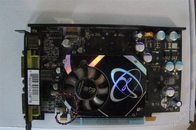 Лот: 2611444. Фото: 1. Видеокарта XFX 7600GT 590M, 256MB... Видеокарты