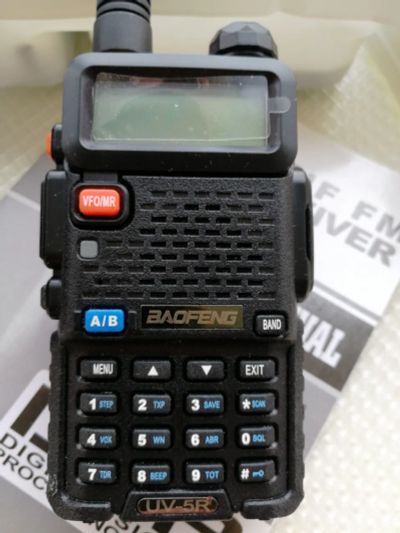Лот: 25111865. Фото: 1. Трансивер UV-5R. Рации, радиостанции