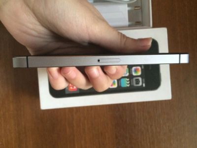 Лот: 8227899. Фото: 1. IPhone 5s. Смартфоны