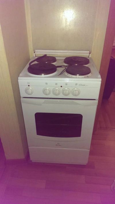 Лот: 4918470. Фото: 1. Электроплита Indesit DeLuxe Classic... Плиты, духовые шкафы, варочные поверхности