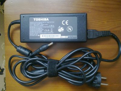 Лот: 12587567. Фото: 1. Блок питания для ноутбука Toshiba... Корпуса, блоки питания