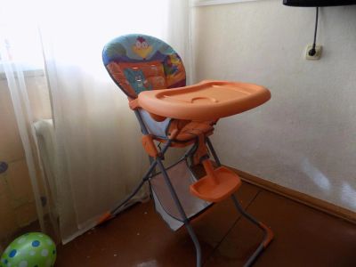 Лот: 6015440. Фото: 1. стульчик для кормления. Стульчики для кормления