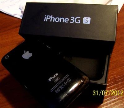 Лот: 1979266. Фото: 1. iphone 3gs 32gb черный!срочно!. Смартфоны