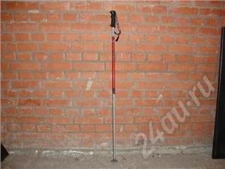 Лот: 529077. Фото: 1. палка горнолыжная одна 150 руб... Лыжи