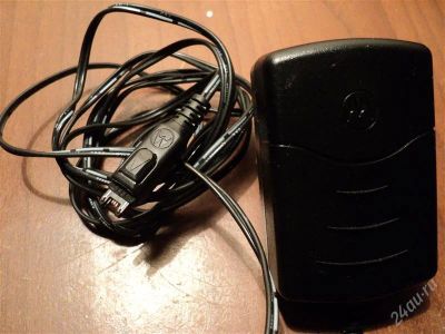 Лот: 1541694. Фото: 1. Зарядное для Motorola e398 и пр... Зарядные устройства, блоки питания, адаптеры сетевые для смартфонов