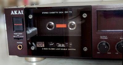 Лот: 19927297. Фото: 1. AKAI GX-73 stereo cassette deck... Кассетные деки, магнитофоны