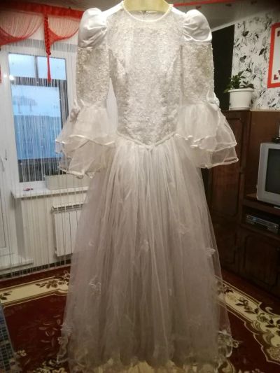Лот: 10746175. Фото: 1. Свадебное платье размер 44—48. Свадебные платья