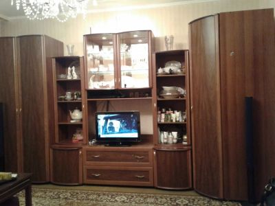 Лот: 11492279. Фото: 1. Два шифоньера от стенки. Гостиные, стенки, горки