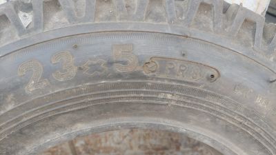 Лот: 22555474. Фото: 1. шина vida VV 23*5 PR8 Болгария. Другое (шины, диски)