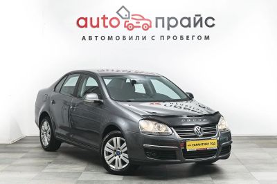 Лот: 19451529. Фото: 1. Volkswagen Jetta, V 1.6 AMT (102... Автомобили