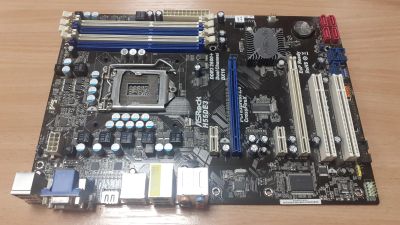 Лот: 25384788. Фото: 1. Материнская плата ASRock H55DE3... Материнские платы
