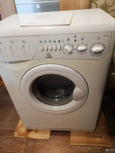 Лот: 13675718. Фото: 1. Стиральная машина Indesit WS 105... Стиральные машины