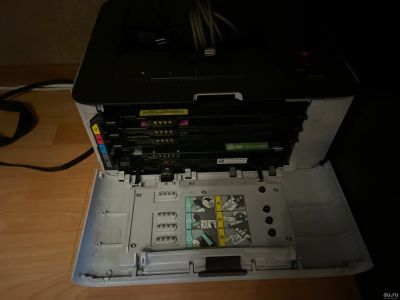 Лот: 15150951. Фото: 1. Принтер Samsung clp 360. Лазерные принтеры