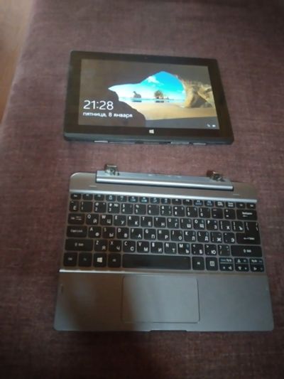 Лот: 19389465. Фото: 1. Windows планшет Acer one 10.1... Ноутбуки
