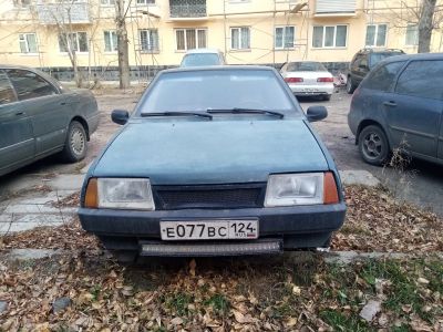Лот: 14937109. Фото: 1. Ваз 21093 продам на запчасти. Автомобили