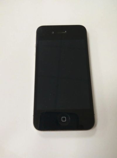 Лот: 7596825. Фото: 1. Apple Iphone 4 8gb обмен. Смартфоны