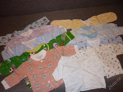 Лот: 2795509. Фото: 1. распашонки одним лотом. Ползунки, распашонки, слипы