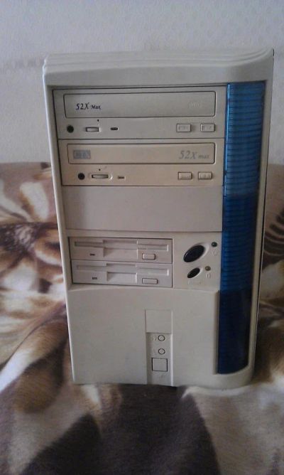 Лот: 3961217. Фото: 1. P3 933/384 ram/ video 32mb. Компьютеры в сборе
