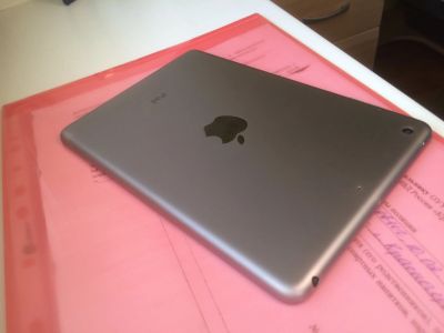 Лот: 12753301. Фото: 1. iPad mini 2 retina, 16g, wifi. Планшеты