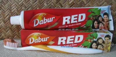Лот: 1027349. Фото: 1. Зубная паста аюрведическая Dabur... Средства личной гигиены 
