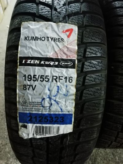 Лот: 12728420. Фото: 1. Шины 195/55 R16 kumho. Шины