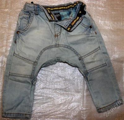 Лот: 2623938. Фото: 1. джинсы светлые ZARA 9-12 мес. Брюки, шорты, джинсы