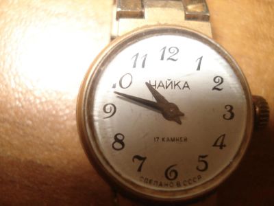 Лот: 7394909. Фото: 1. Часы наручные женские Чайка. Оригинальные наручные часы