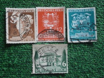 Лот: 11322463. Фото: 1. Марки, Германия рейх 1940-41. Марки
