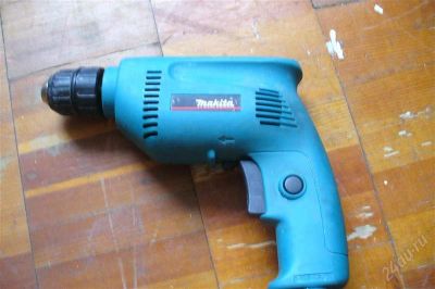 Лот: 2096802. Фото: 1. Дрель Makita 6410 в отличном состоянии... Электроинструмент