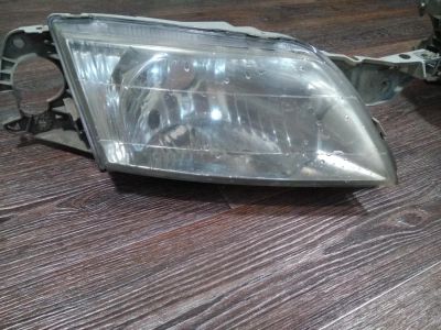 Лот: 10389312. Фото: 1. Фара MAZDA Premasy 2000 г. Оптика и освещение