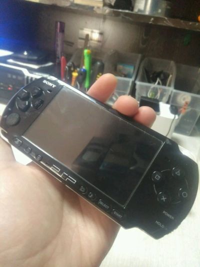 Лот: 15866497. Фото: 1. Sony PSP PSP-3001e игровая консоль. Игровые приставки, консоли
